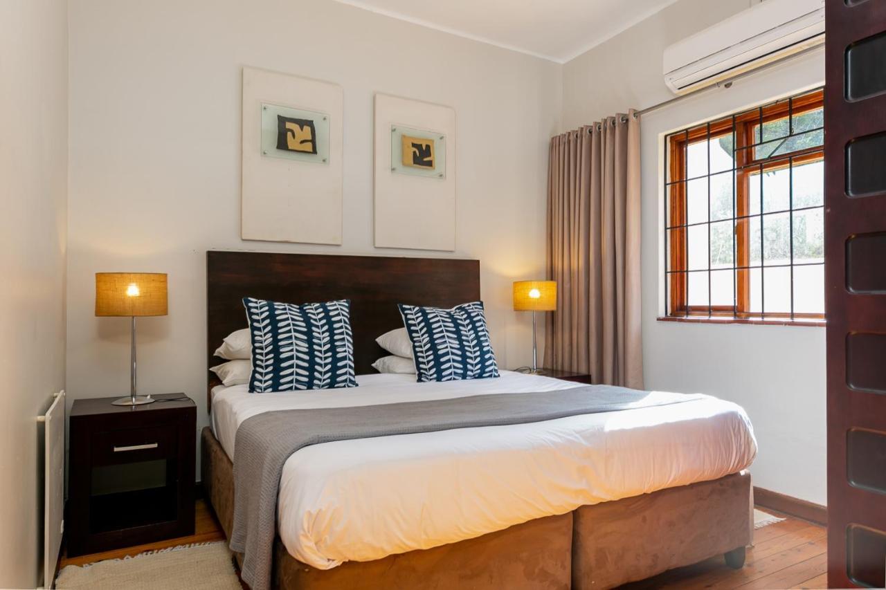 Tidal Pool Apartments - Camps Bay ケープタウン エクステリア 写真
