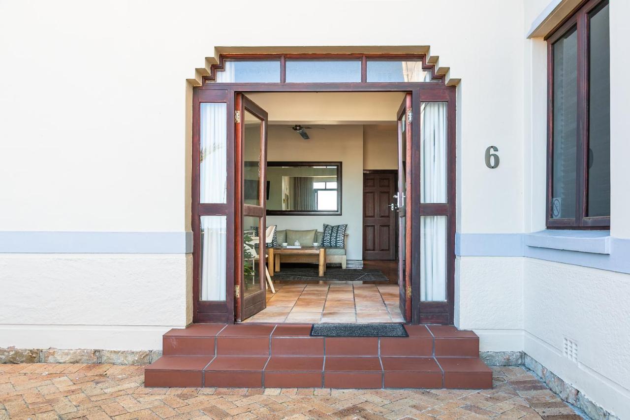 Tidal Pool Apartments - Camps Bay ケープタウン エクステリア 写真